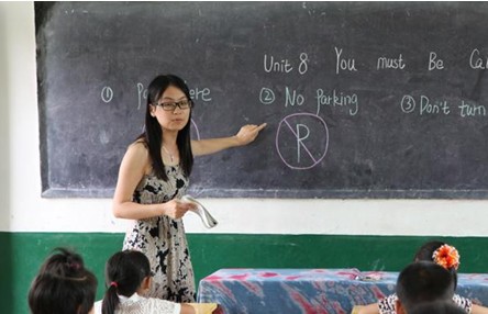 寻找最美教师:特岗教师王萍用义举绽放美丽