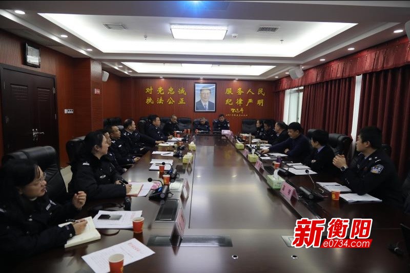 衡阳市公安局检查组调研常宁人口与出入境管理